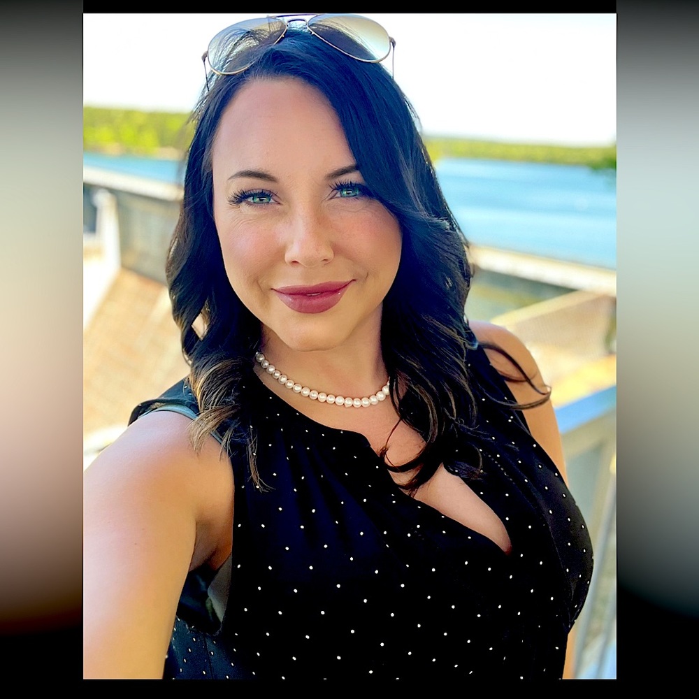 Meet your Posher, Lindsey